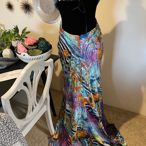 Adrianna Papell Evening Dress - Picture 5 of 8